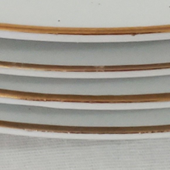 Set of 4 Pier 1 Christmas Tree 7.5” Dessert Salad Plate stylized holiday tree - Picture 6 of 9